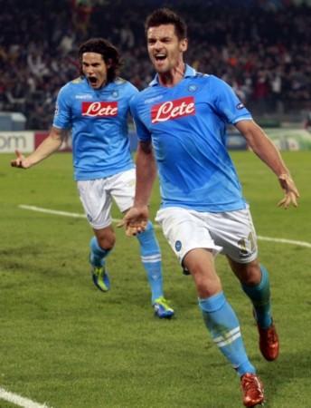 而是牵一发 而是牵一发